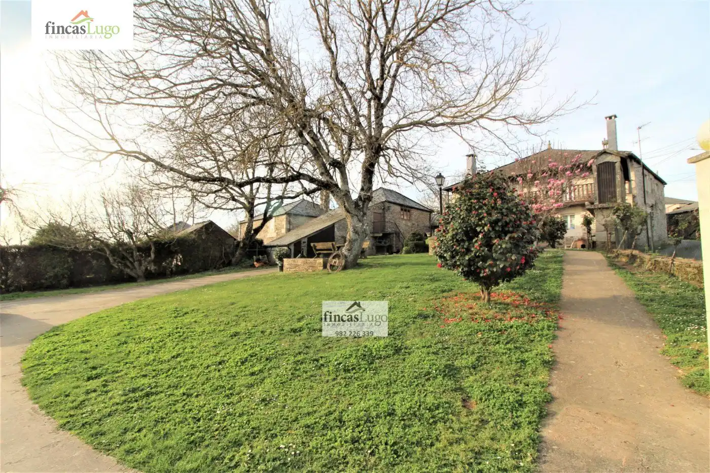 Vista exterior de Casa o chalet en venta en Lugo con Jardín privado, Terraza y Trastero