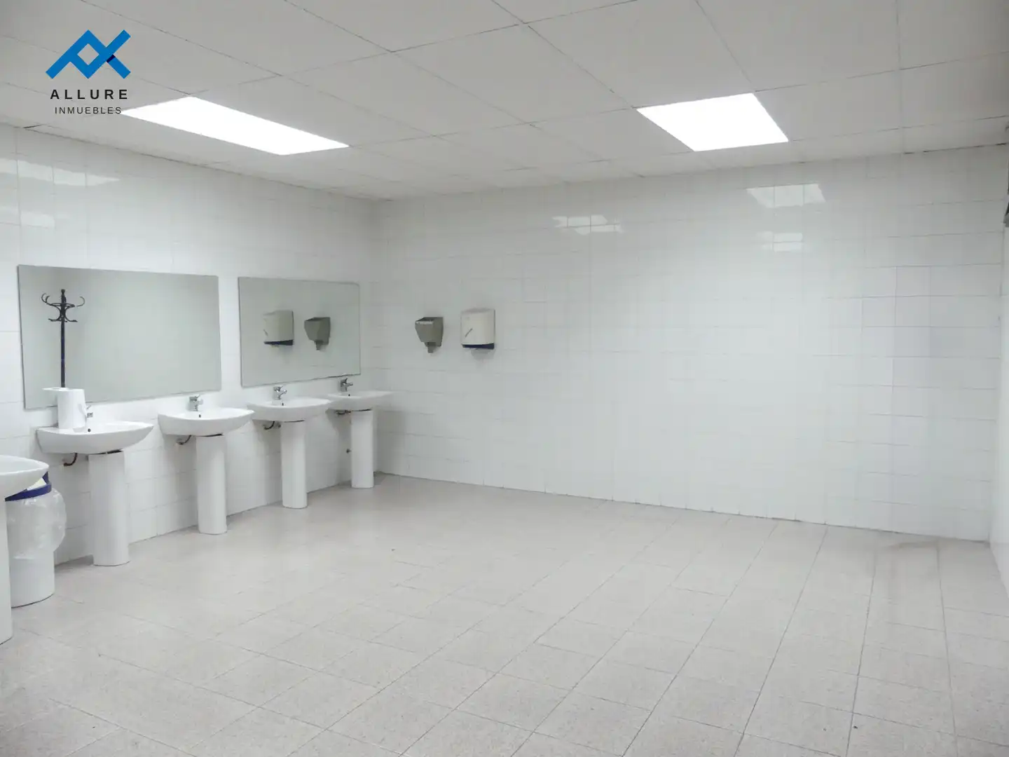 Baño de Nave industrial en venta en Molina de Segura