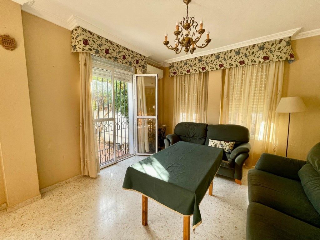 Menjador de Casa o xalet en venda en Dos Hermanas