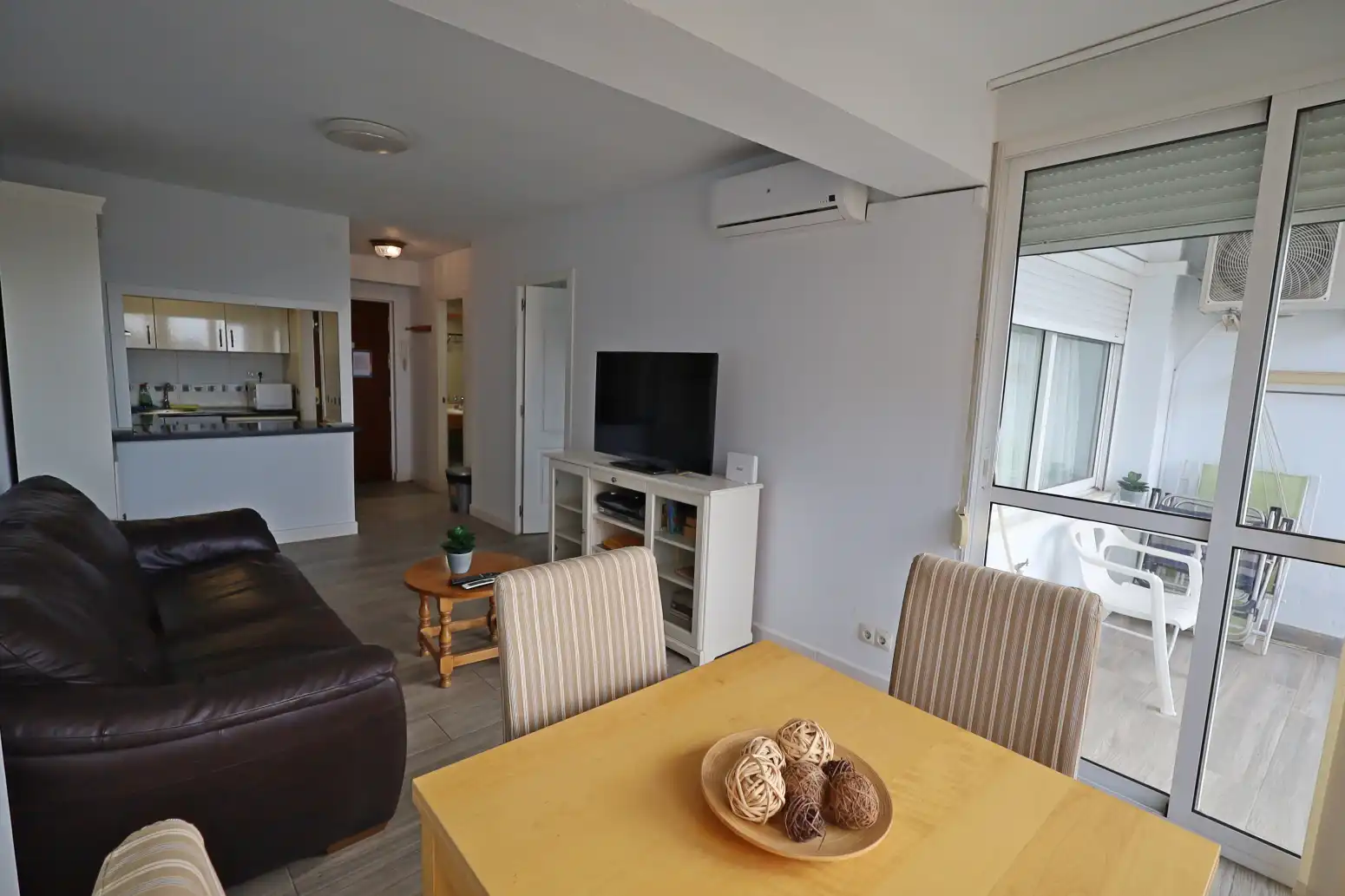 Piso con jardín en alquiler en Torremolinos - Avenida CARLOTA ALEXANDRI, imagen 6