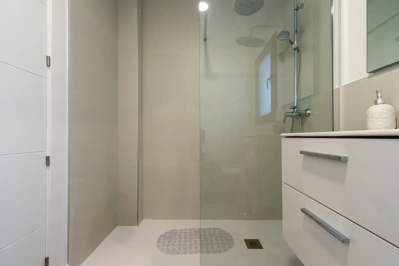 Apartment with pool for sale in Santangelo, imagen 12