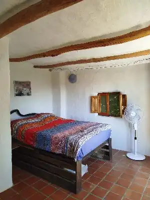Dormitori de Finca rústica en venda en Alpujarra de la Sierra amb Calefacció, Jardí privat i Moblat