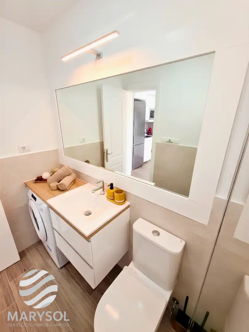 Bathroom of Apartments for rent in San Bartolomé de Tirajana  with Air Conditioner, Heating and Terrace