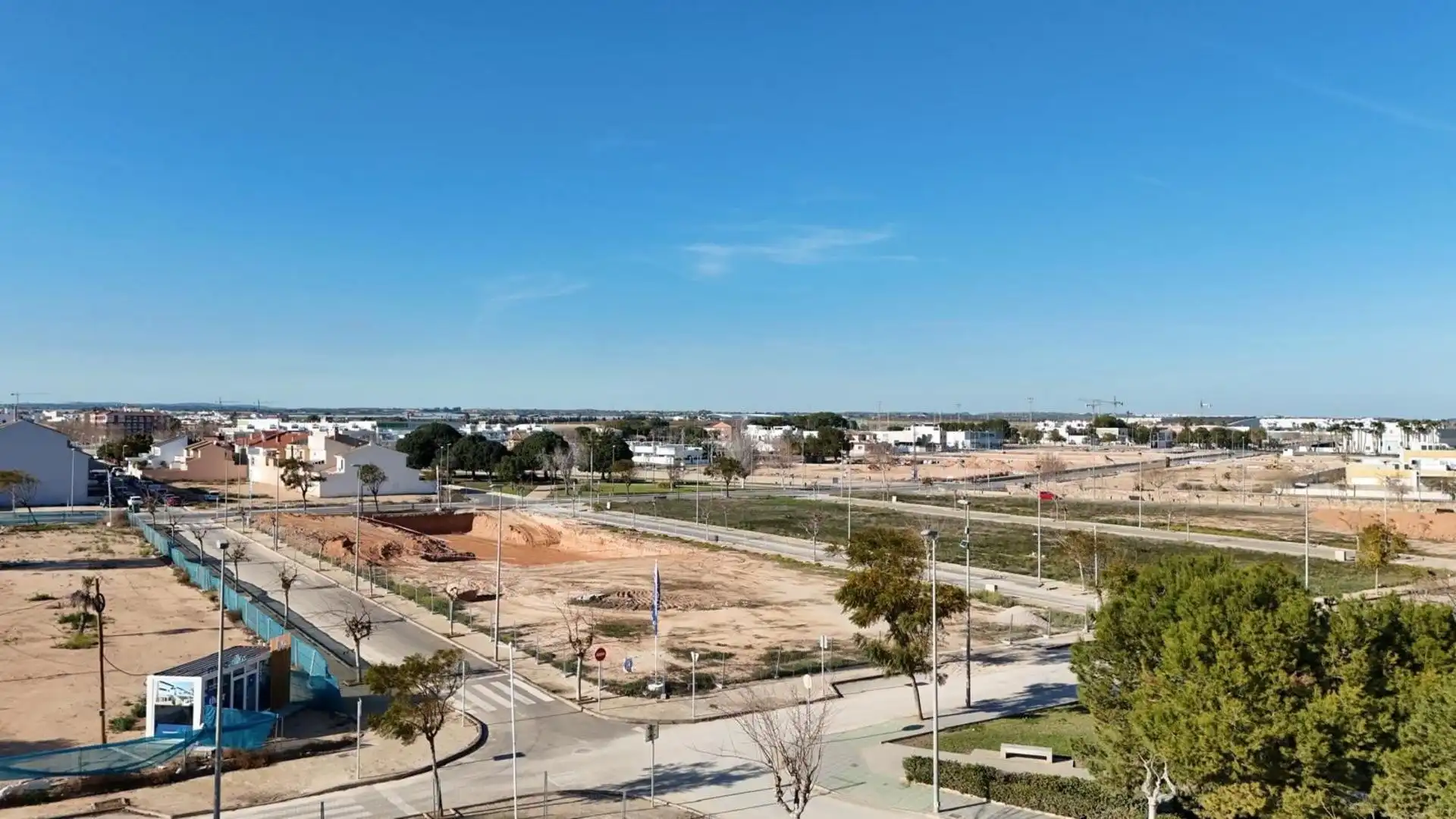 Casa adosada en venta en Avenida Reina Sofía, 13, Pilar de la Horadada ciudad