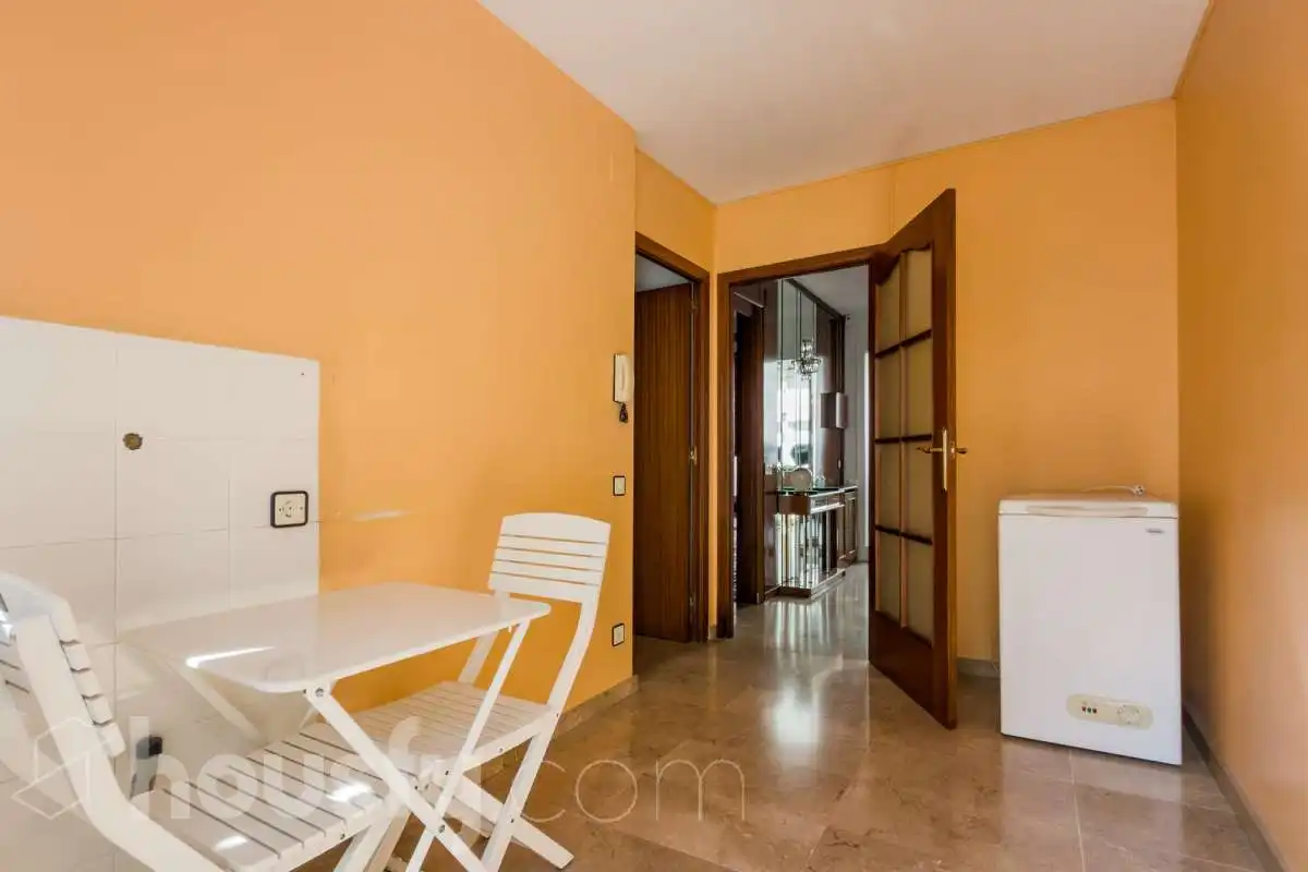 Bedroom of Houses for sale in Santa Coloma de Gramenet  with Air Conditioner, Heating and Private garden