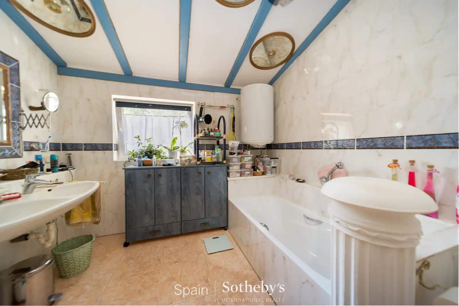 Bany de Casa o xalet en venda en Rabós amb Calefacció, Jardí privat i Terrassa