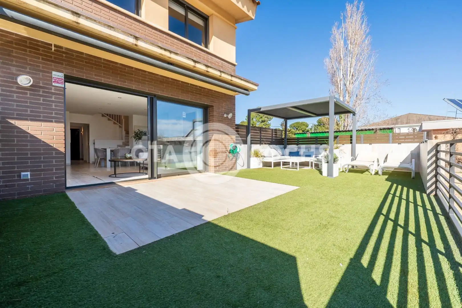 Garden of Detached homes for sale in Montbrió del Camp  with Air Conditioner, Private garden and Terrace