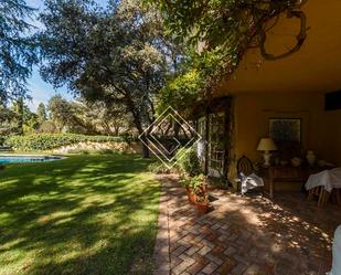 Jardí de Casa o xalet en venda en  Madrid Capital amb Jardí privat i Piscina