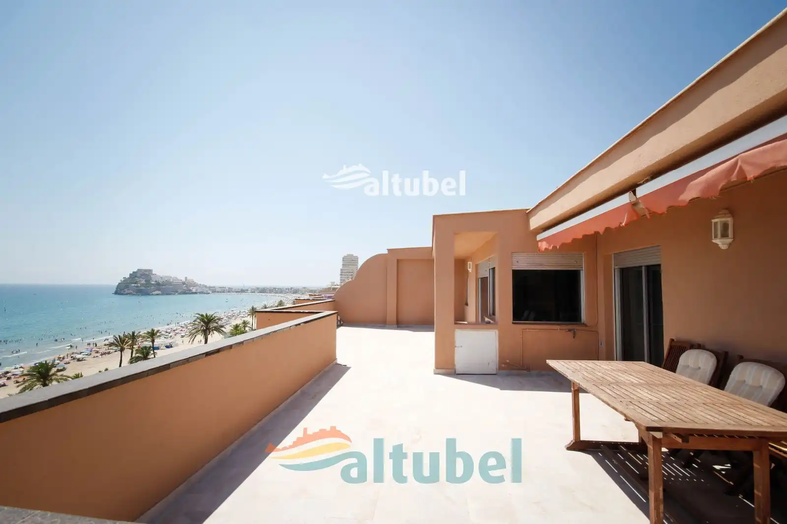 Terrasse von Dachboden zum Verkauf in Peñíscola / Peníscola mit Terrasse, Schwimmbad und Möbliert