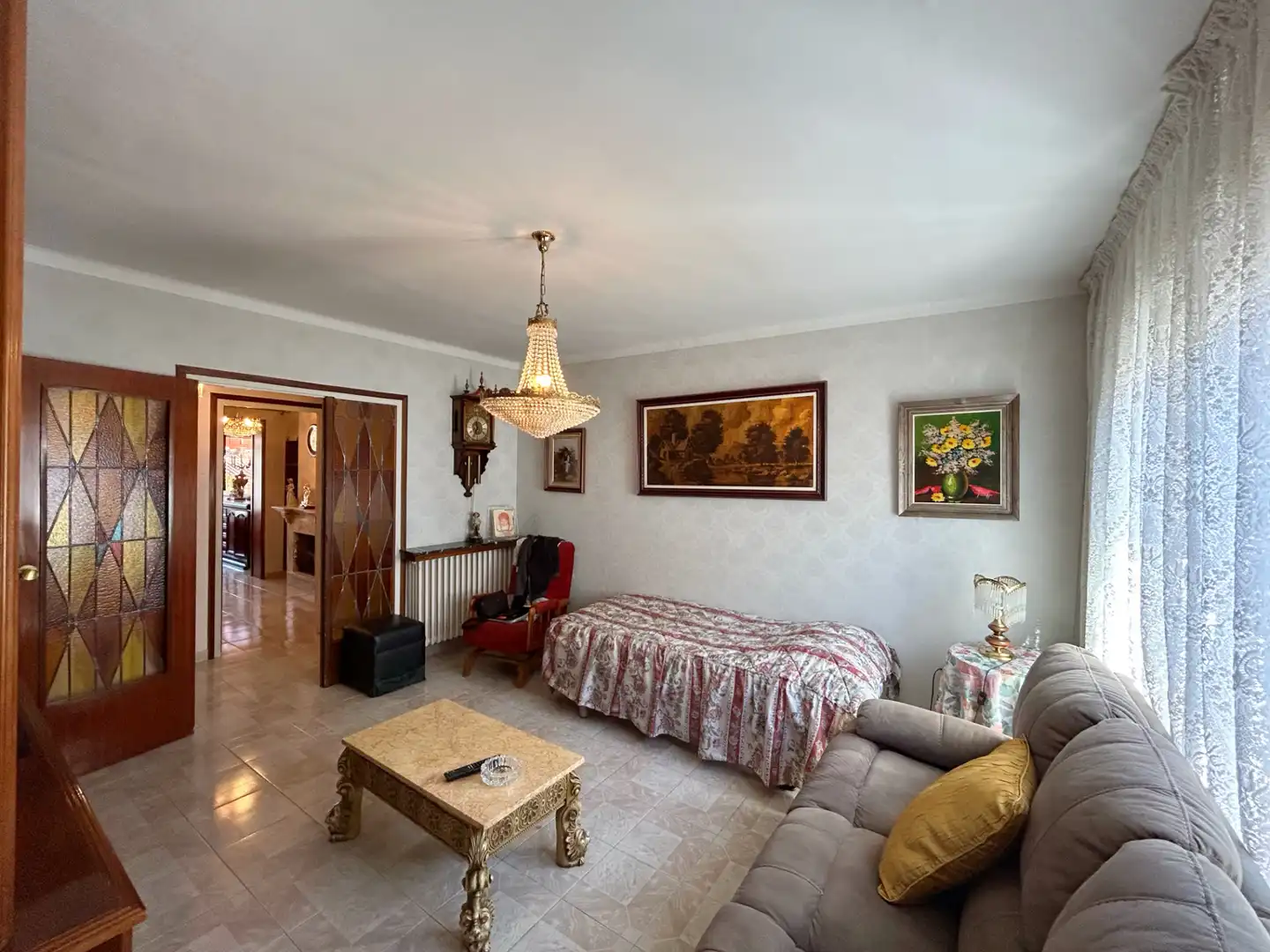 Wohnzimmer von Einfamilien-Reihenhaus zum Verkauf in Vic mit Heizung, Terrasse und Abstellraum