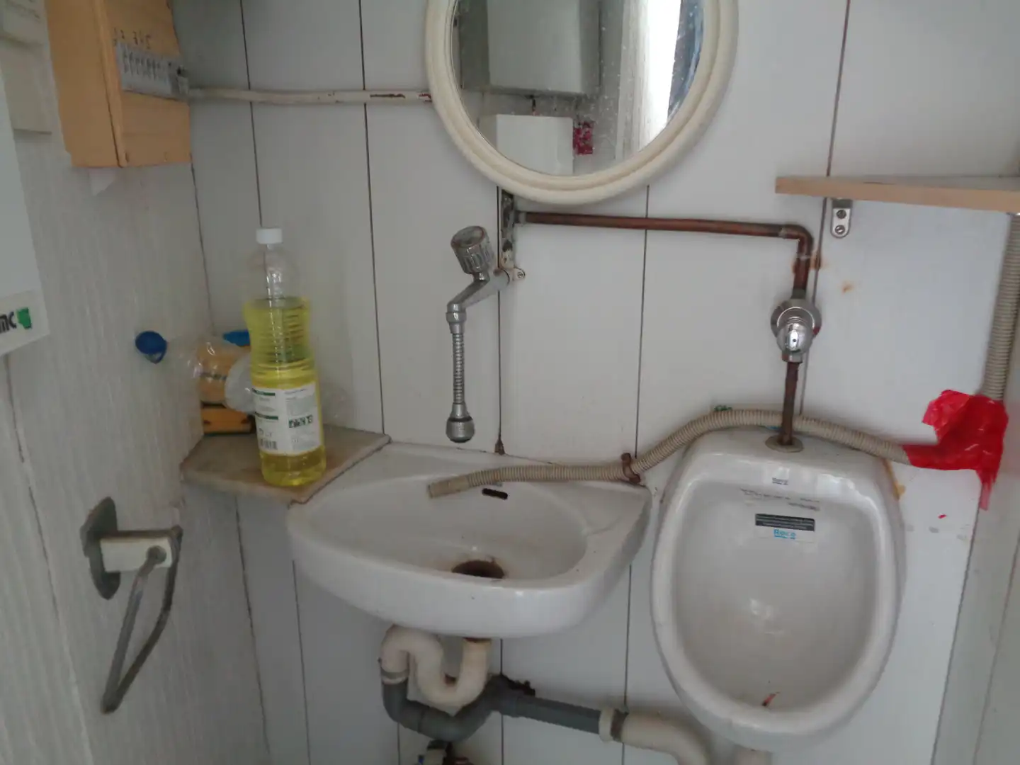 Badezimmer von Geschaftsraum zur Miete in Barcelona mit Möbliert
