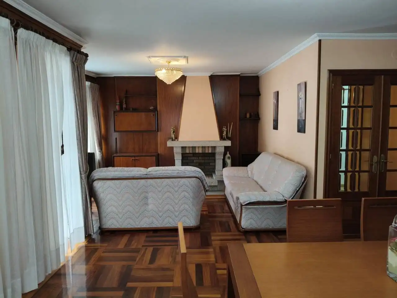 Sala de estar de Piso en venta en Cariño con Calefacción, Trastero y Amueblado