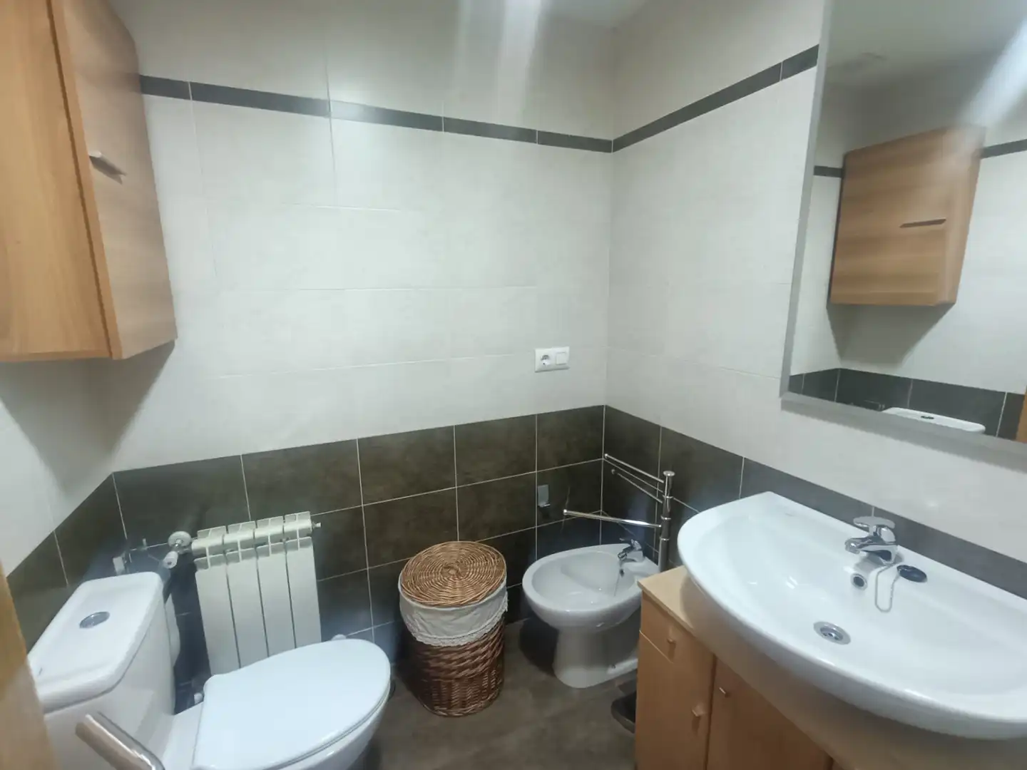 Baño de Piso de alquiler en Ciudad Real con Amueblado