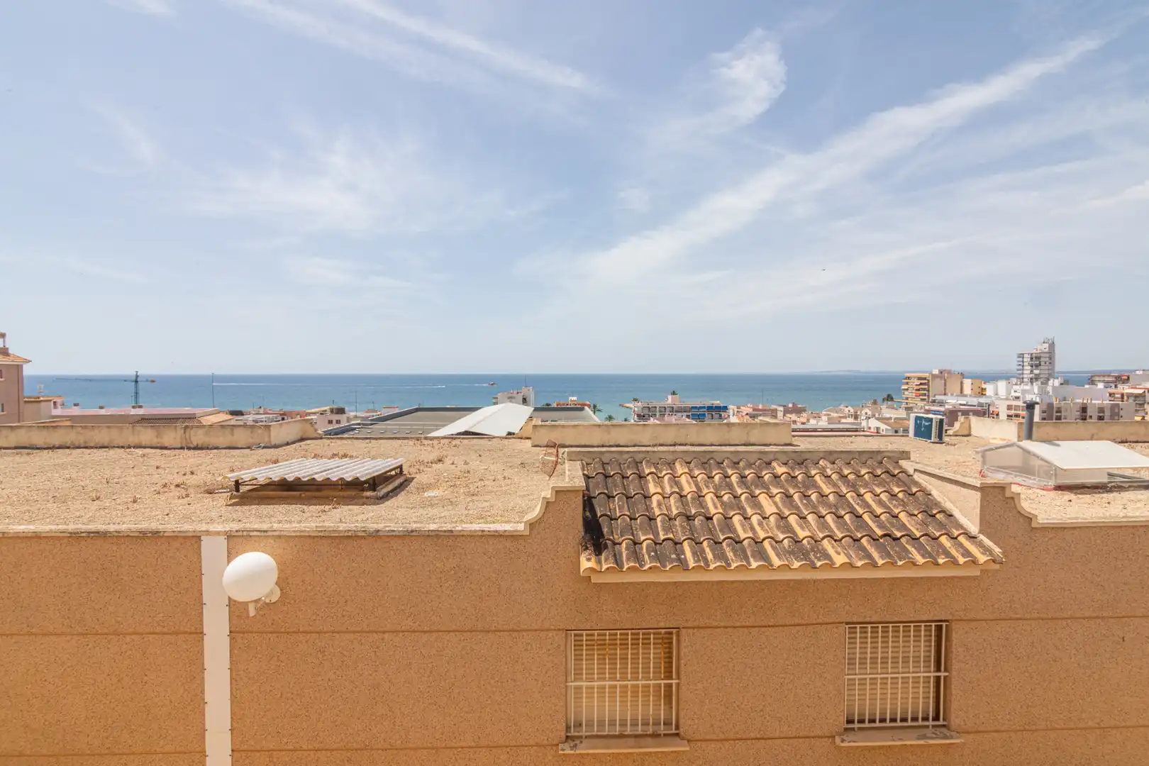 Vista exterior de Casa adosada en venta en Santa Pola con Aire acondicionado, Terraza y Amueblado
