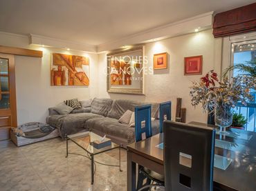 Attique avec balcon à vendre à Corunya