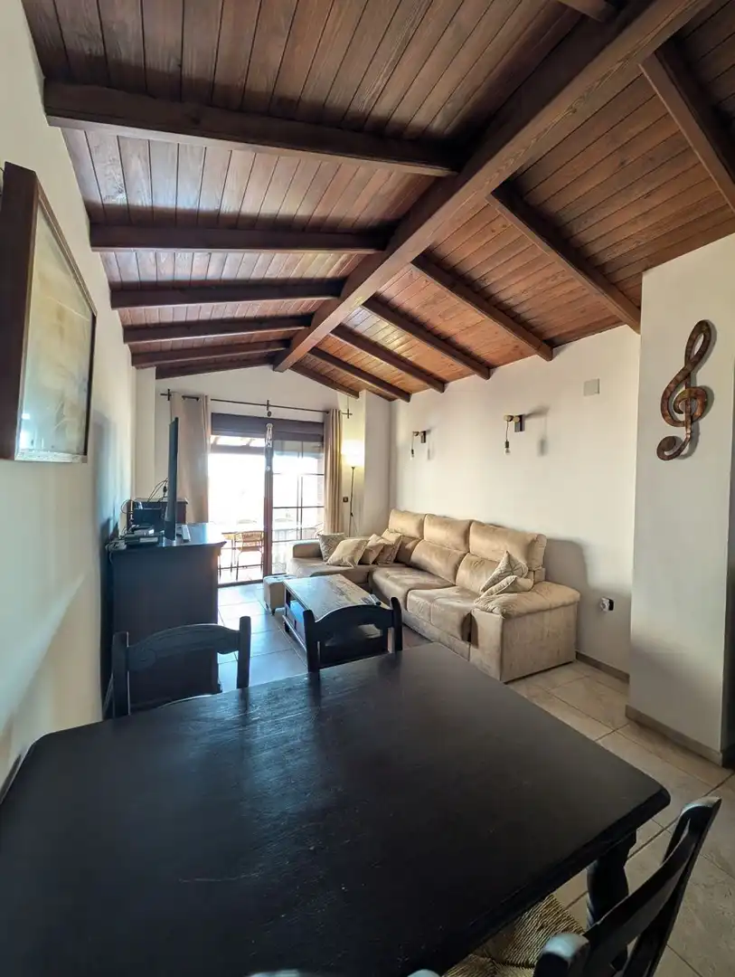 Sala de estar de Planta baja de alquiler en Estepona con Terraza y Se aceptan mascotas