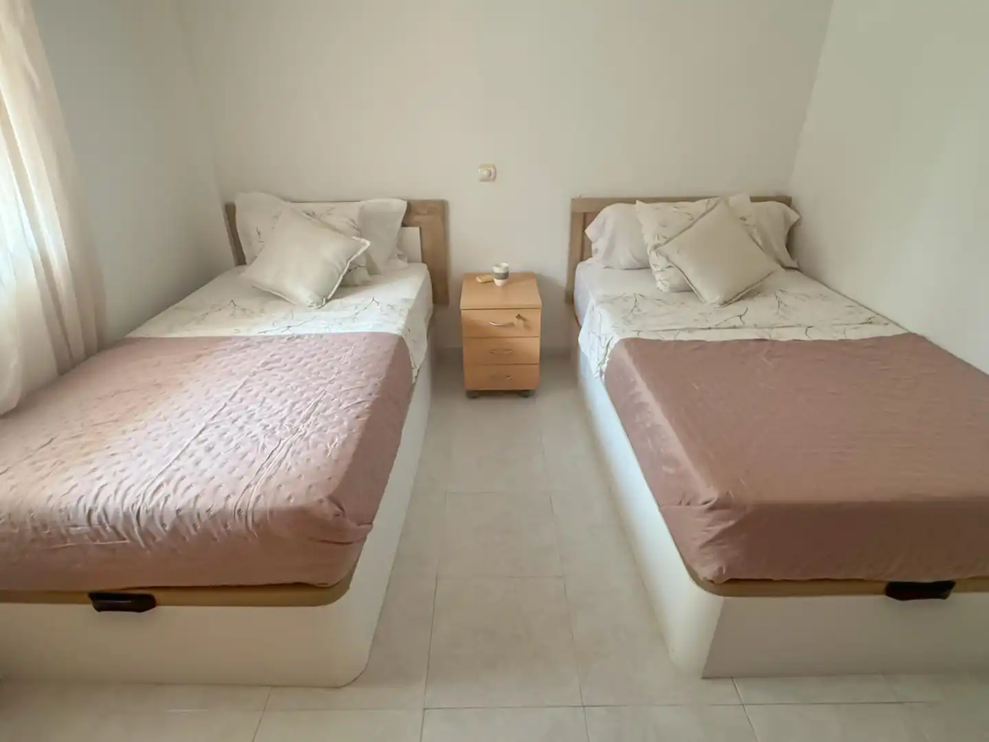 Dormitori de Casa o xalet de lloguer en Dénia amb Aire condicionat, Terrassa i Piscina comunitària
