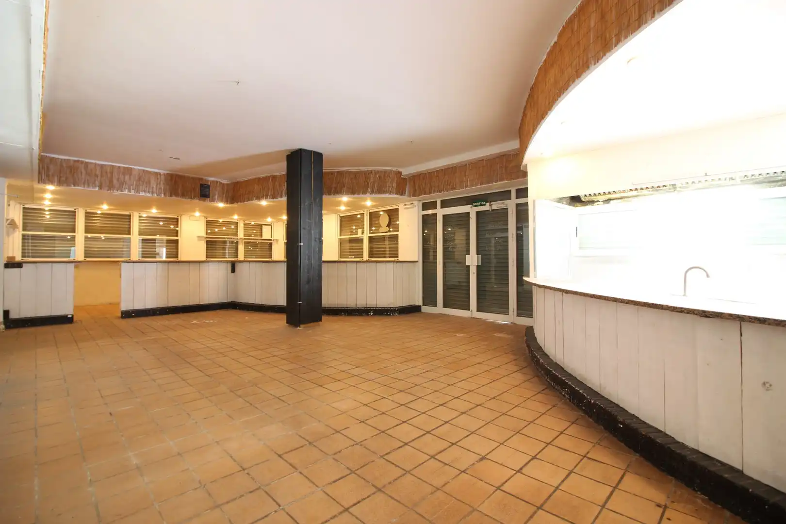 Business premises to rent in Salins - Cavall de Mar, imagen 9