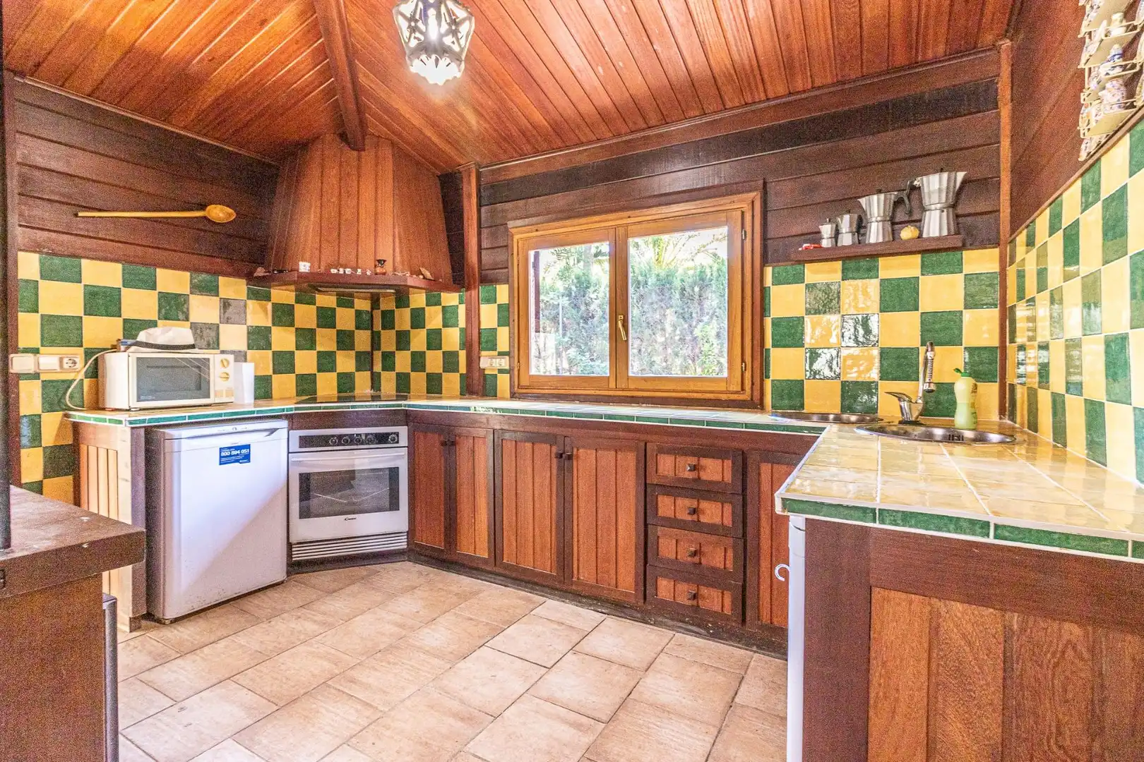 Cocina de Casa o chalet en venta en Alberic con Aire acondicionado, Jardín privado y Piscina
