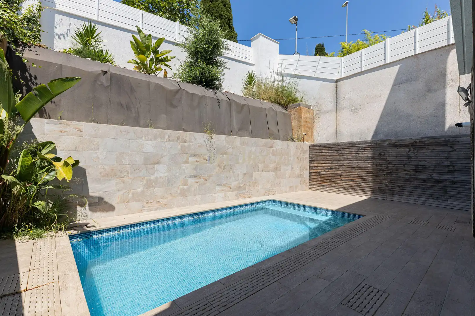 Schwimmbecken von Haus oder Chalet zum Verkauf in Canet de Mar mit Abstellraum, Schwimmbad und Ofen