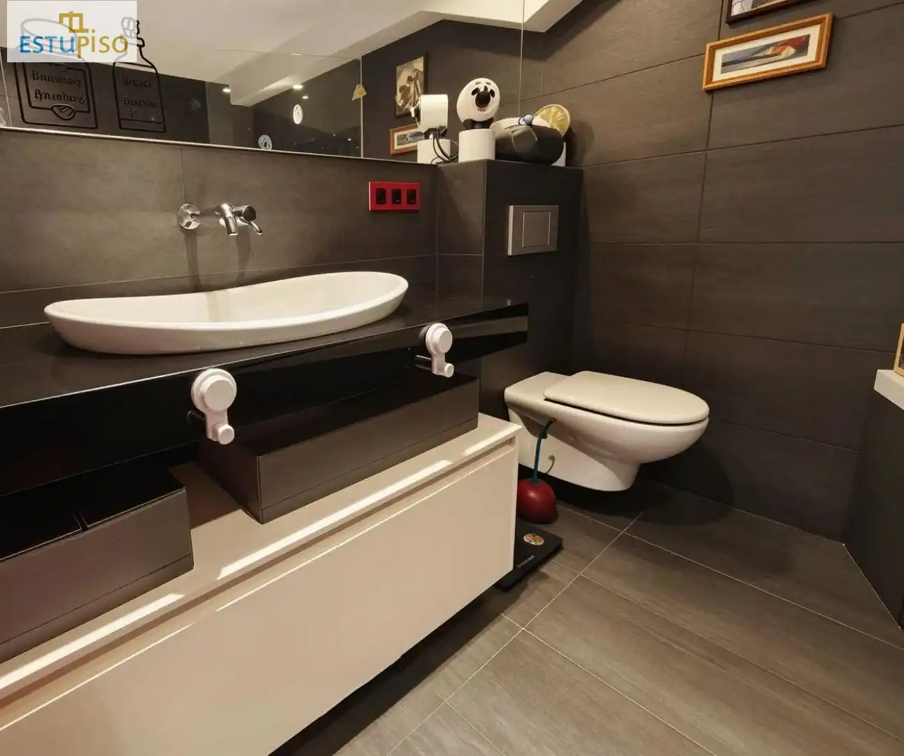 Bany de Apartament en venda en Vitoria - Gasteiz amb Calefacció, Parquet i Traster
