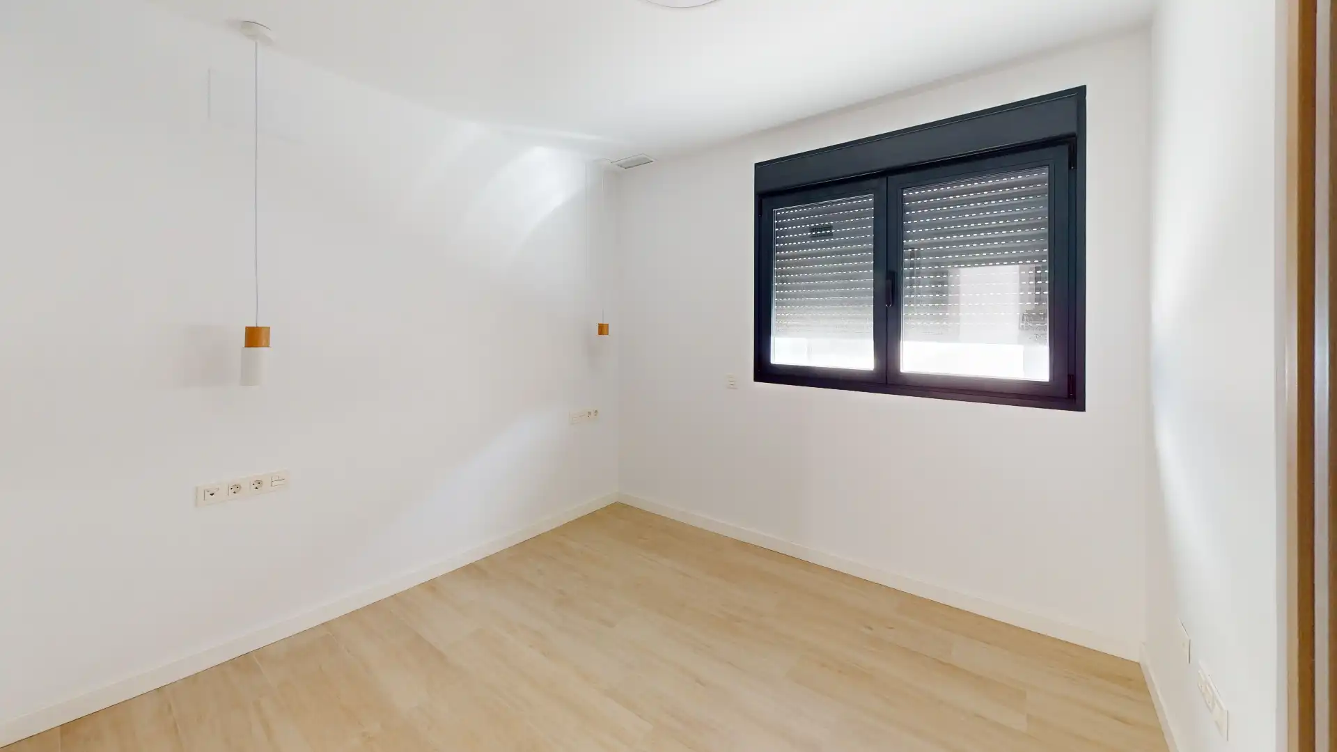 Dormitori de Pis en venda en Almería amb Aire condicionat, Calefacció i Parquet