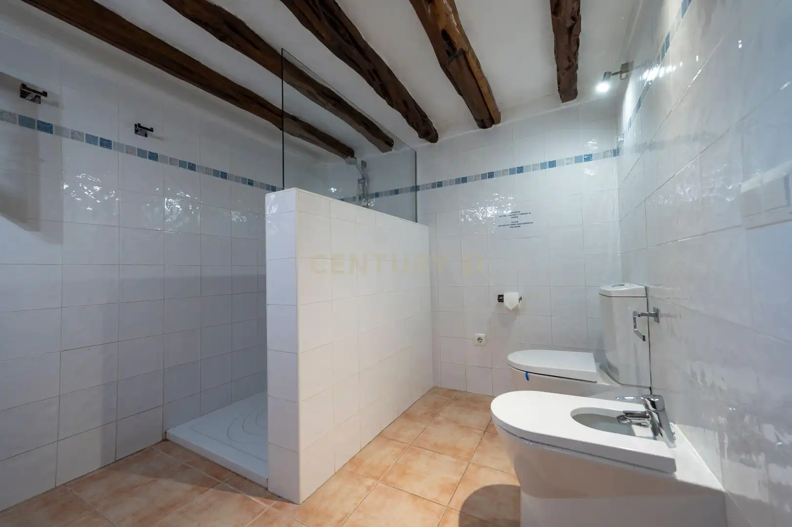 Badezimmer von Haus oder Chalet zur Miete in Sant Josep de sa Talaia mit Klimaanlage, Privatgarten und Möbliert
