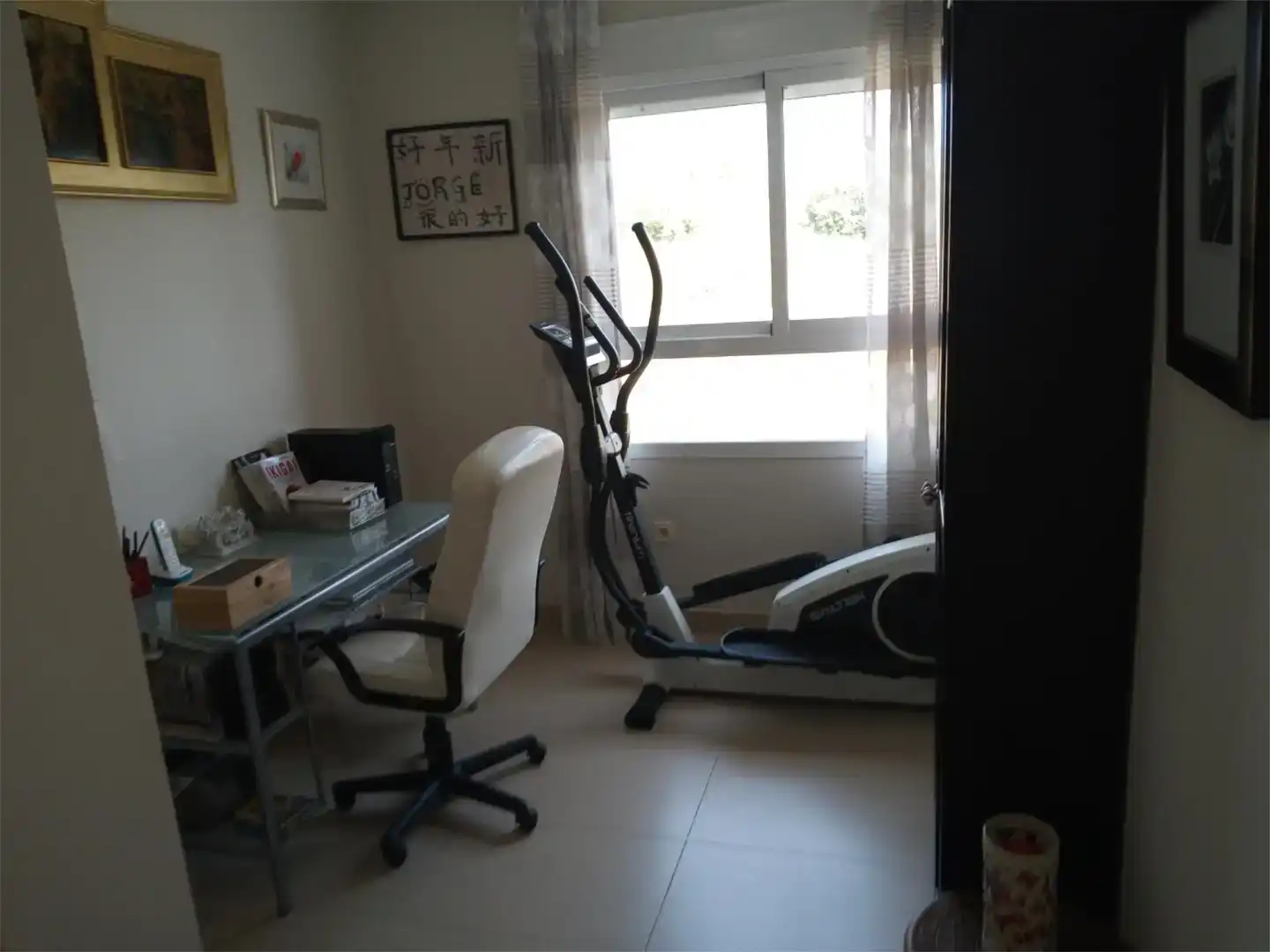 Wohnung zum Verkauf in Torremolinos mit Klimaanlage, Terrasse und Schwimmbad
