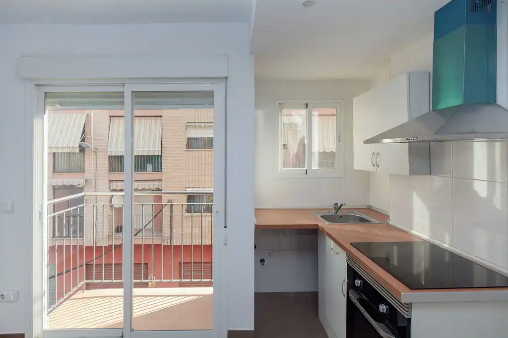 Wohnung mit Terrasse zum Verkauf in Carrer del Poeta Llorente, imagen 6
