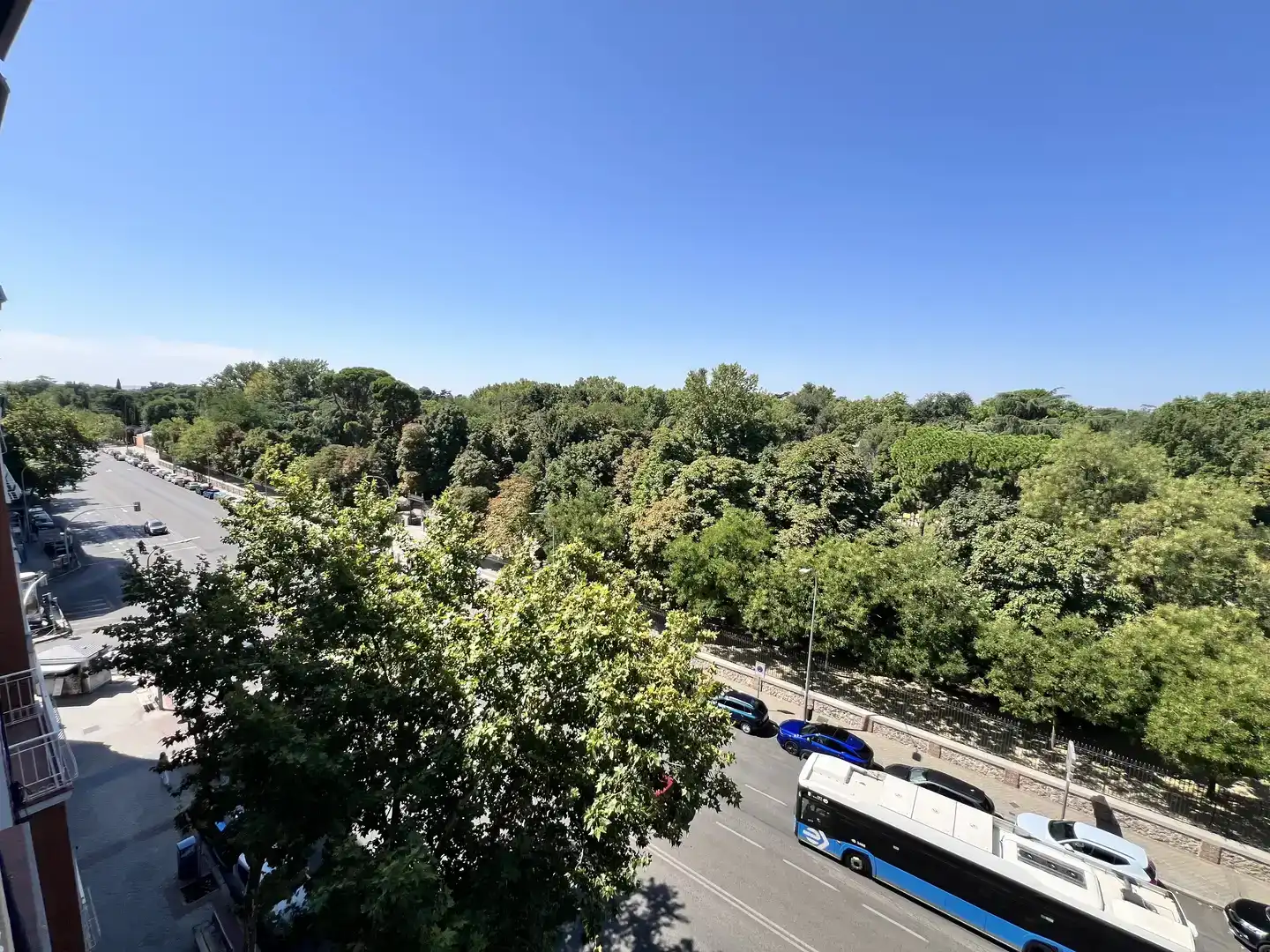 Exterior view of Flat for sale in  Madrid Capital  with Air Conditioner and Balcony