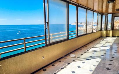 Terrassa de Apartament en venda en Benidorm amb Aire condicionat i Piscina comunitària