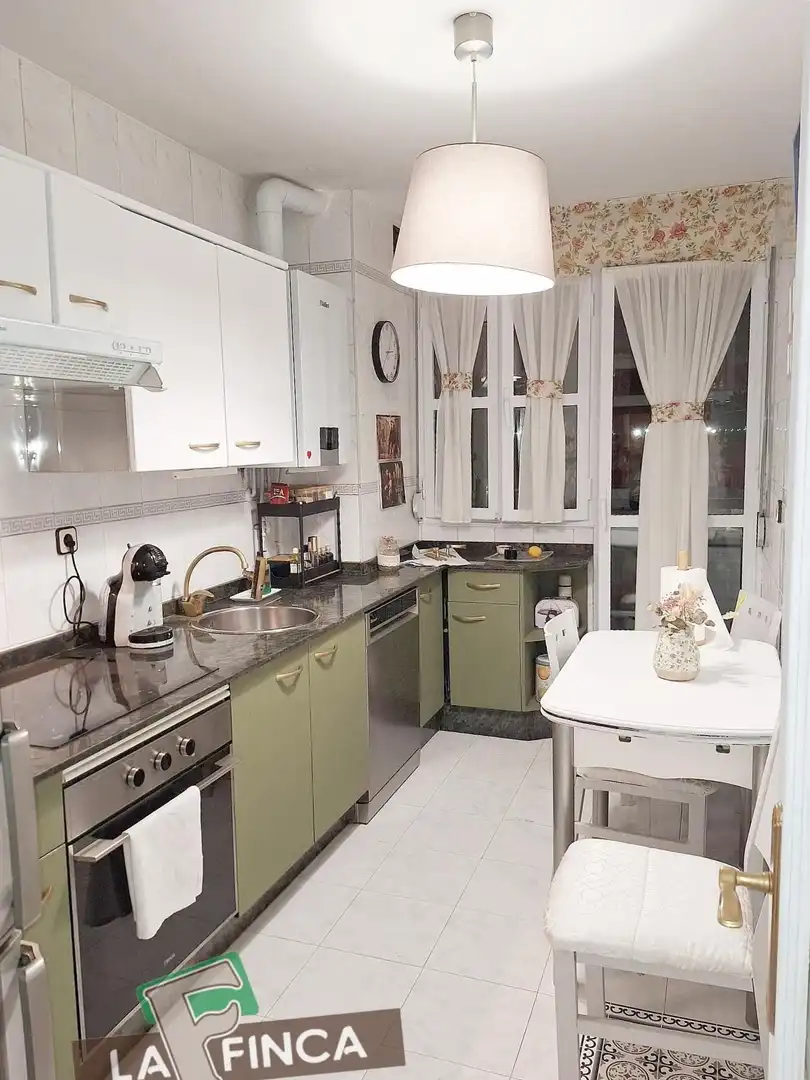 Cocina de Dúplex en venta en Siero con Trastero