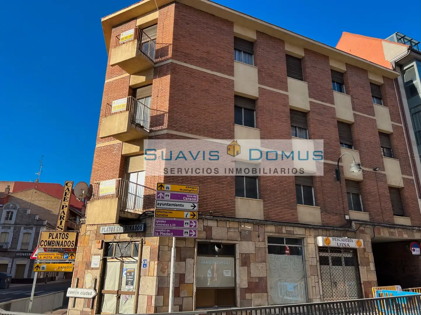 Vista exterior de Edificio en venta en Benavente
