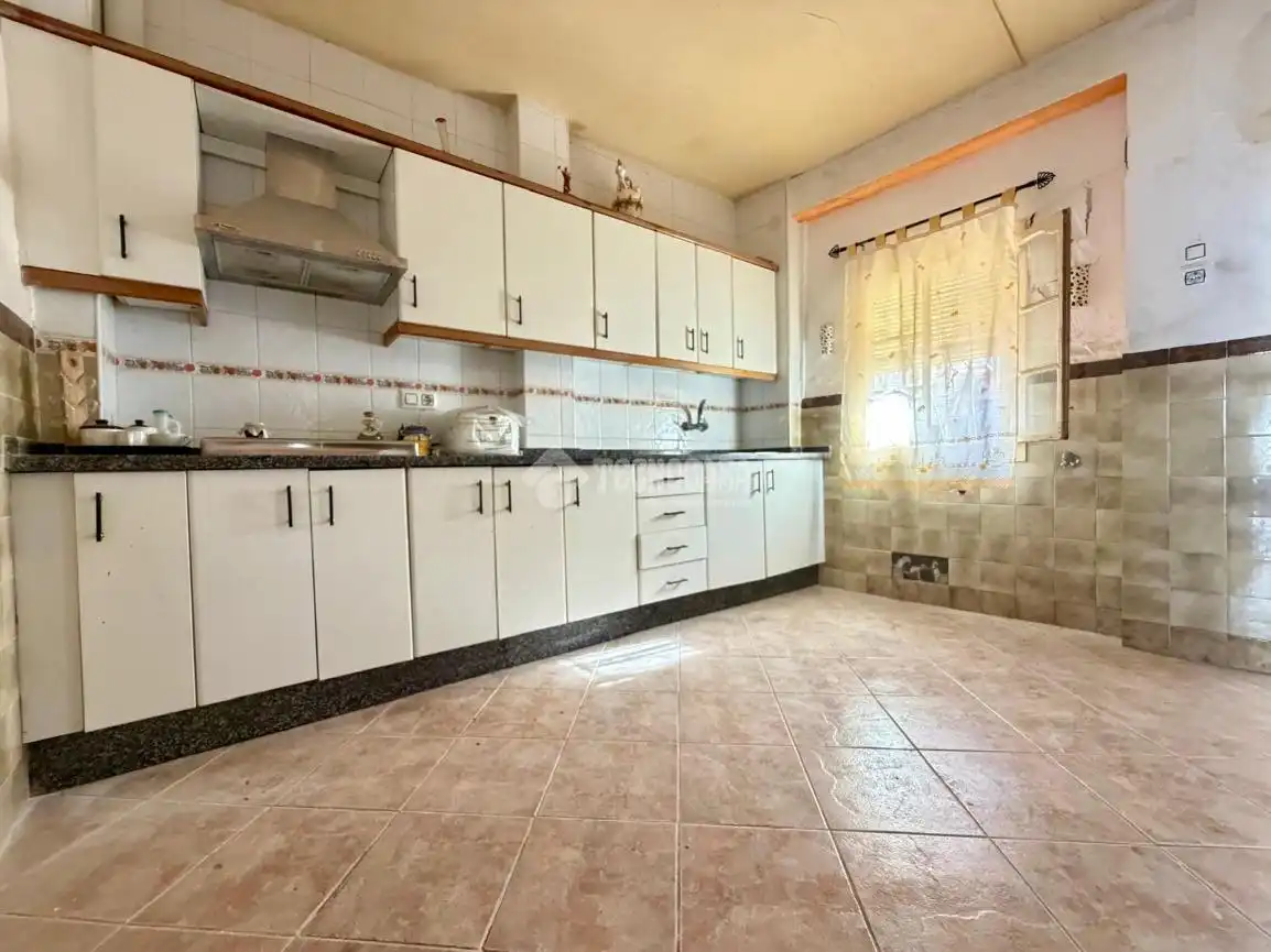 Cocina de Casa o chalet en venta en Puente Genil con Aire acondicionado