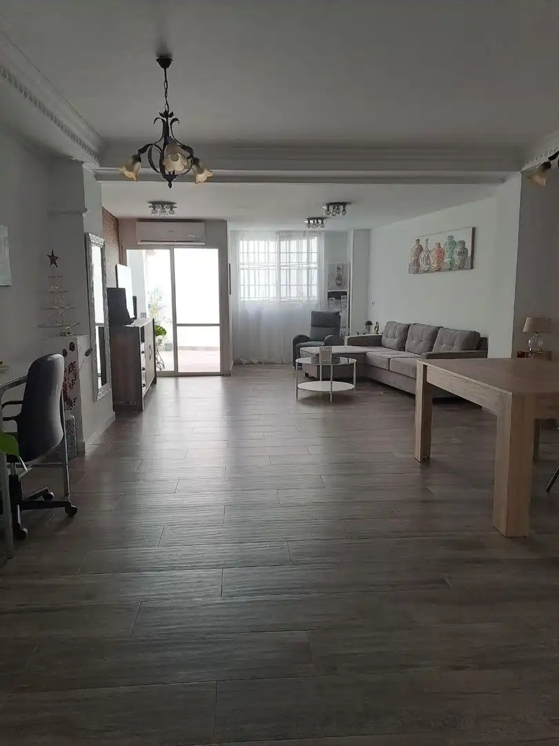 Sala d'estar de Casa o xalet en venda en Moncada amb Aire condicionat, Terrassa i Traster