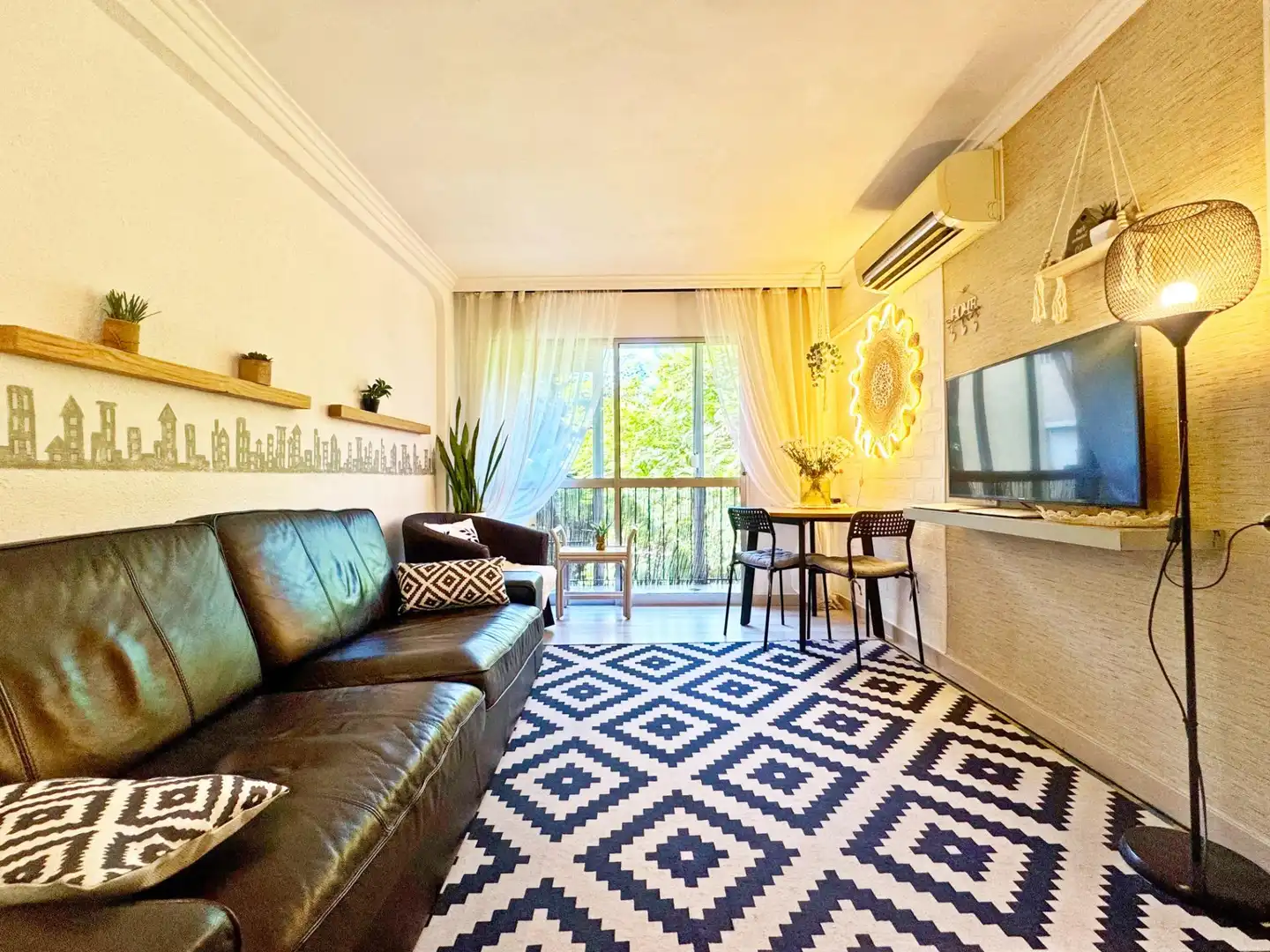 Sala de estar de Piso en venta en Málaga con Aire acondicionado, Terraza y Amueblado