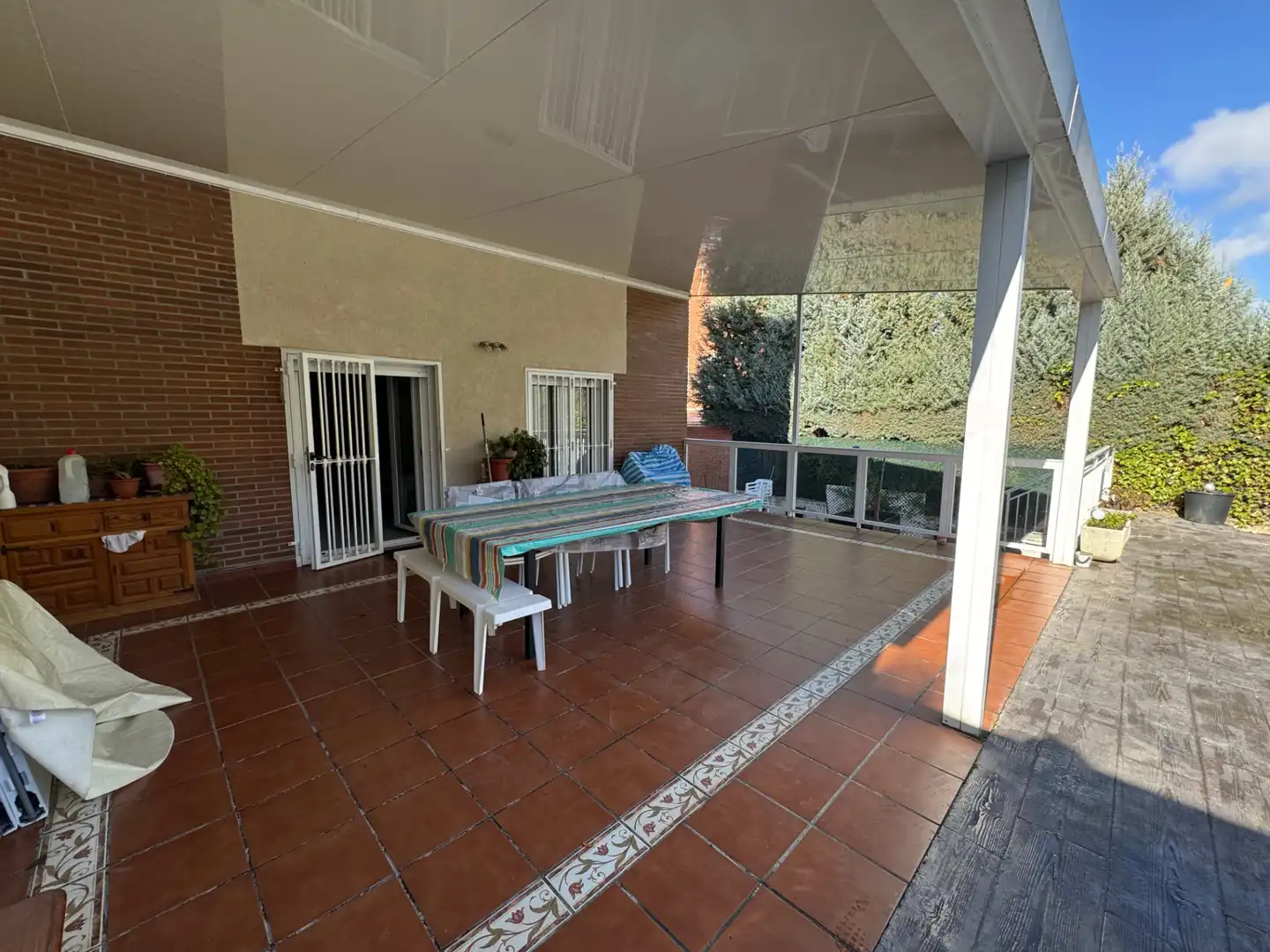 Terrassa de Casa adosada en venda en Coslada amb Aire condicionat, Calefacció i Jardí privat