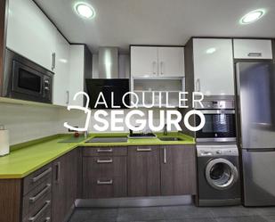 Kitchen of Flat to rent in  Madrid Capital  with Air Conditioner, Heating and Furnished