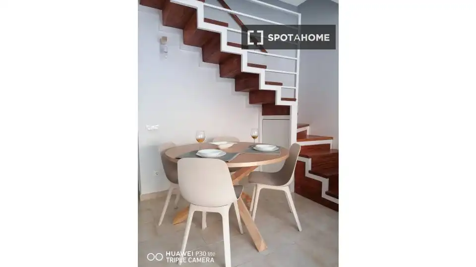Comedor de Piso para compartir en  Palma de Mallorca con Aire acondicionado, Calefacción y Amueblado