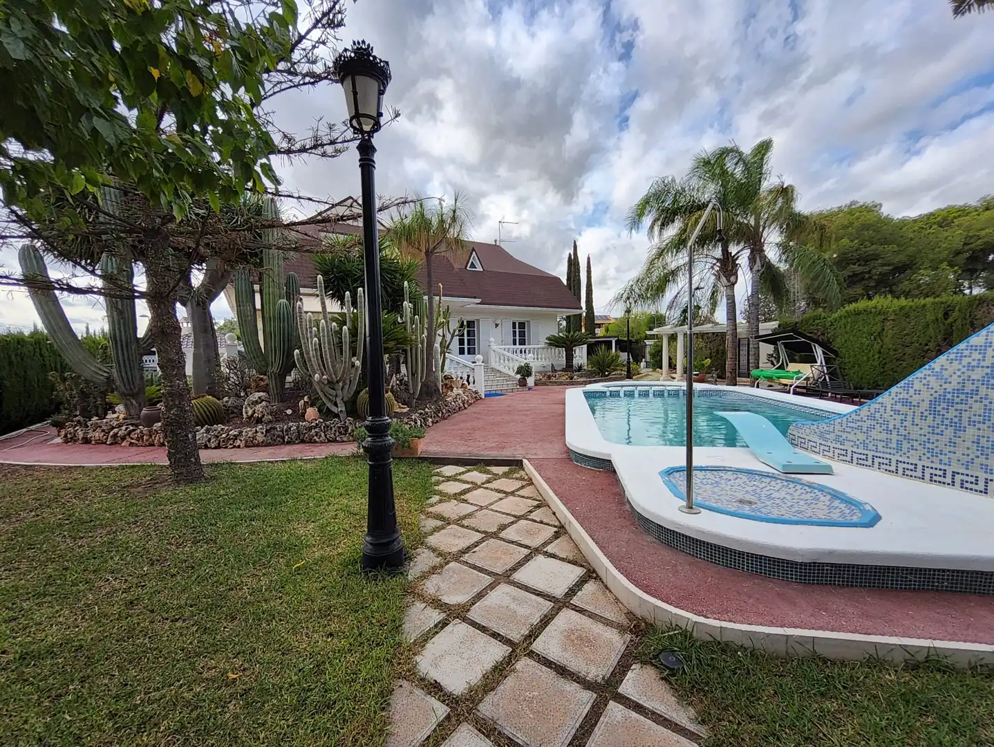 Garden of Houses for sale in San Vicente del Raspeig / Sant Vicent del Raspeig  with Storage room, Swimming Pool and Community pool