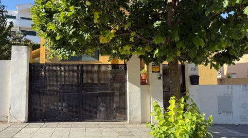 Foto 4 de Casa o chalet en venta en Calle Gredos, 118, Altos de la Zubia, La Zubia