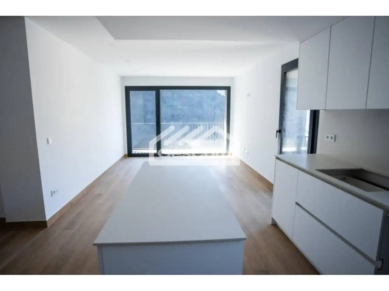 Cocina de Piso de alquiler en Escaldes – Engordany con Calefacción y Balcón