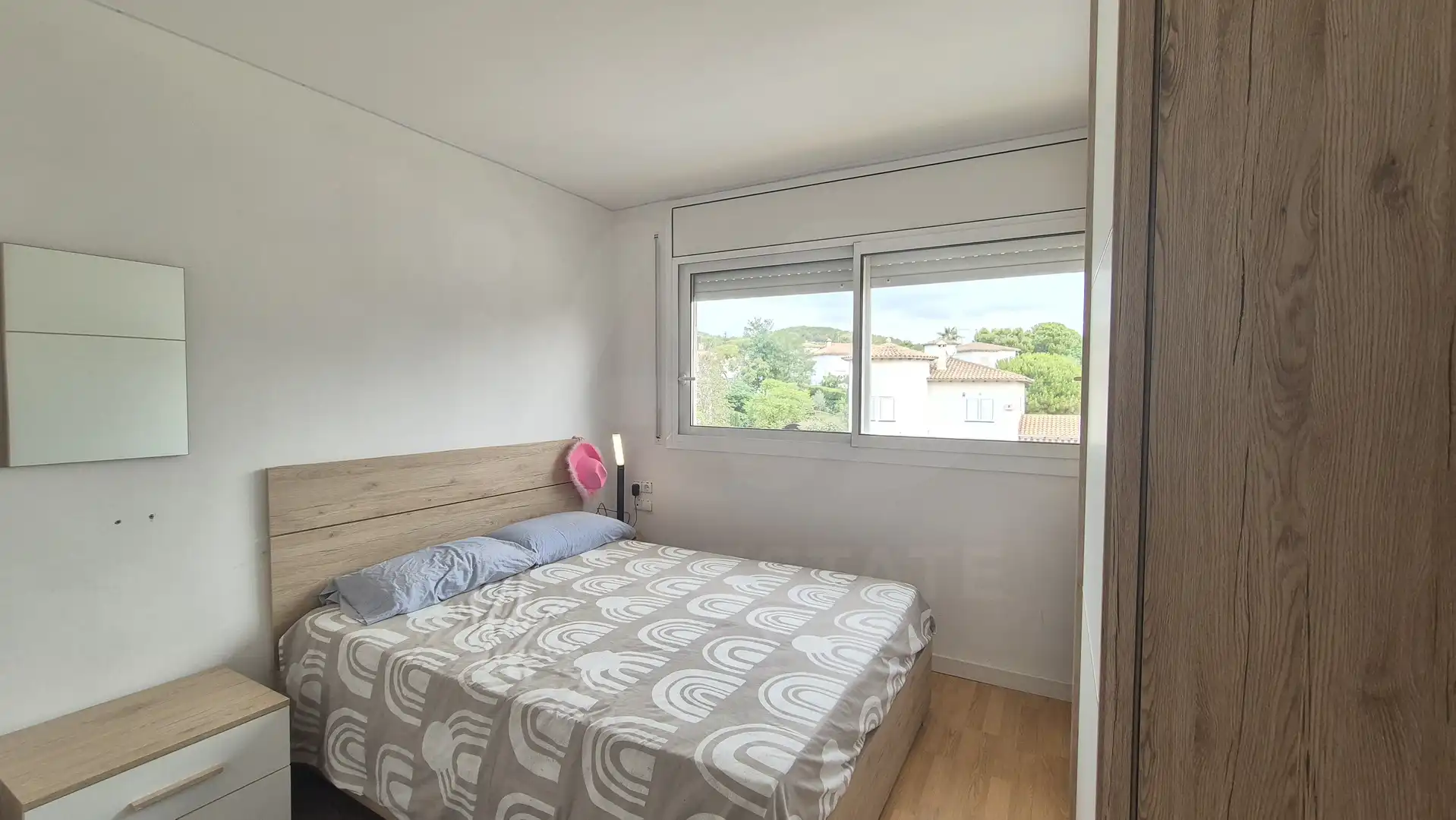 Habitación de Dúplex en venta en El Vendrell con Aire acondicionado, Calefacción y Terraza