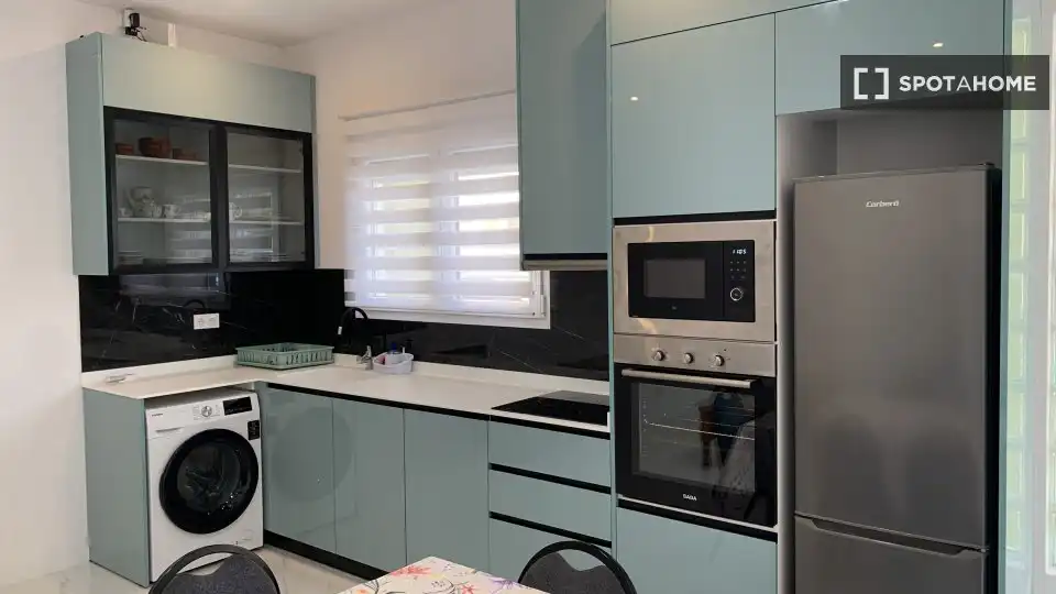 Cocina de Piso de alquiler en Sagunto / Sagunt con Aire acondicionado, Calefacción y Amueblado