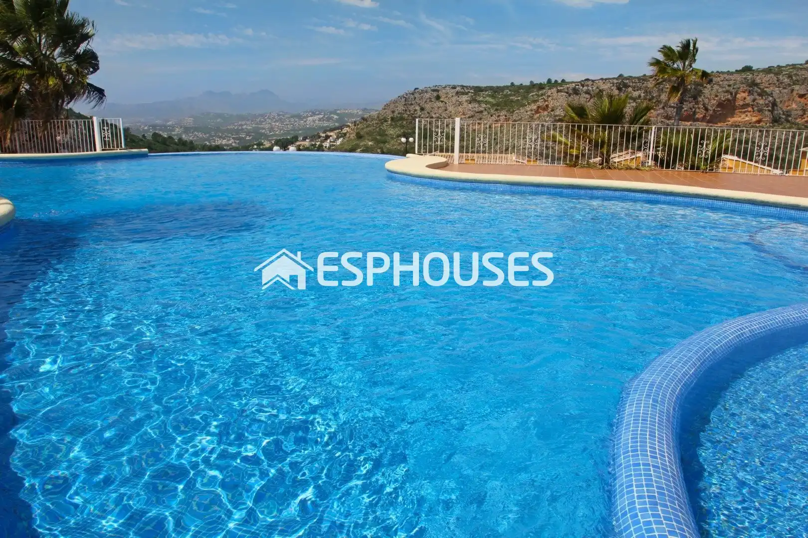 Duplex with terrace for sale in Cumbre del Sol, imagen 21
