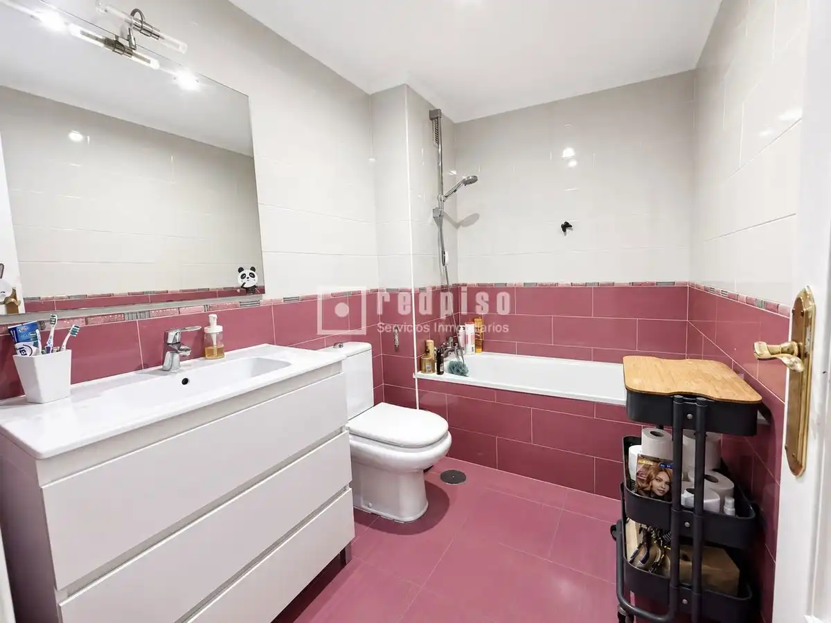 Baño de Piso en venta en Torremolinos con Aire acondicionado y Terraza