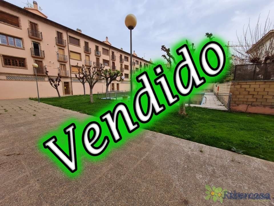 Vista exterior de Pis en venda en Corella amb Calefacció, Jardí privat i Traster