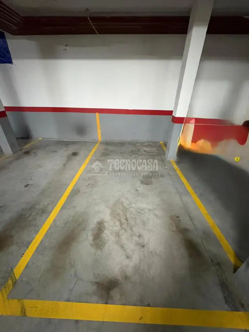 Parking de Piso en venta en Valdemoro con Parquet y Trastero