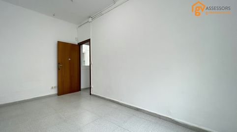 Foto 5 de Piso en venta en Carrer D'alella, Porta, Barcelona Capital