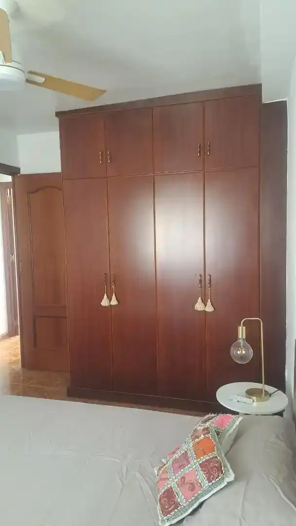 Schlafzimmer von Wohnung zur Miete in Sevilla mit Klimaanlage, Privatgarten und Möbliert